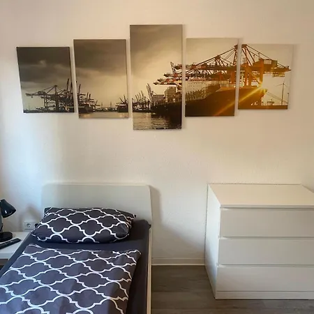 Apartamento Moeblierte Im Zentrum Ottersbergs Fuer Monteure Und Geschaeftlich Reisende *