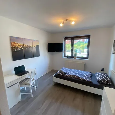 Apartamento Moeblierte Im Zentrum Ottersbergs Fuer Monteure Und Geschaeftlich Reisende *
