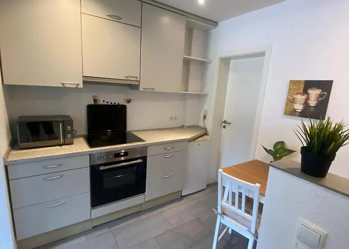 Moeblierte Im Zentrum Ottersbergs Fuer Monteure Und Geschaeftlich Reisende *